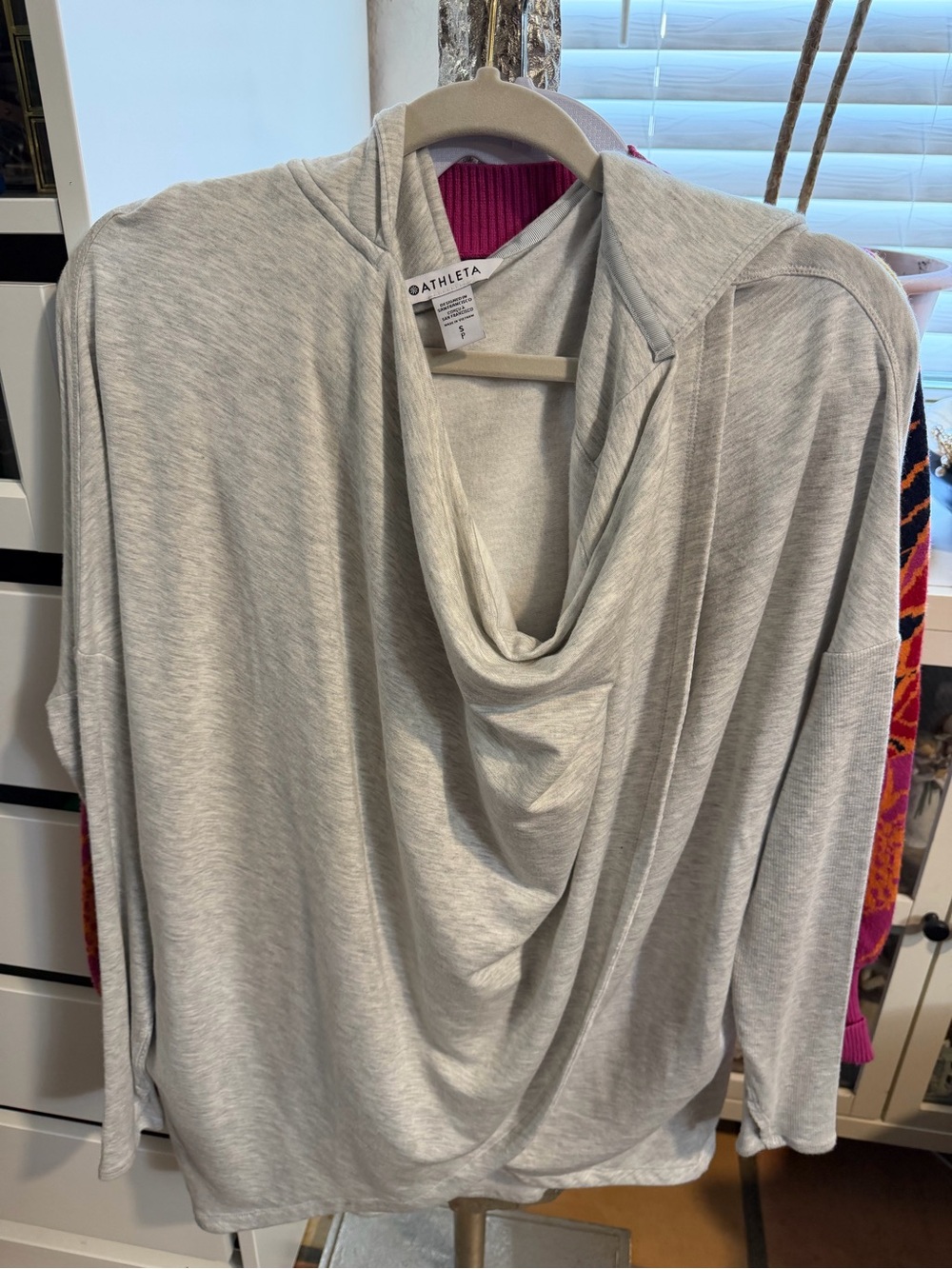 NWT Athleta Purana Wrap Sweatshirt Gray Size Small
